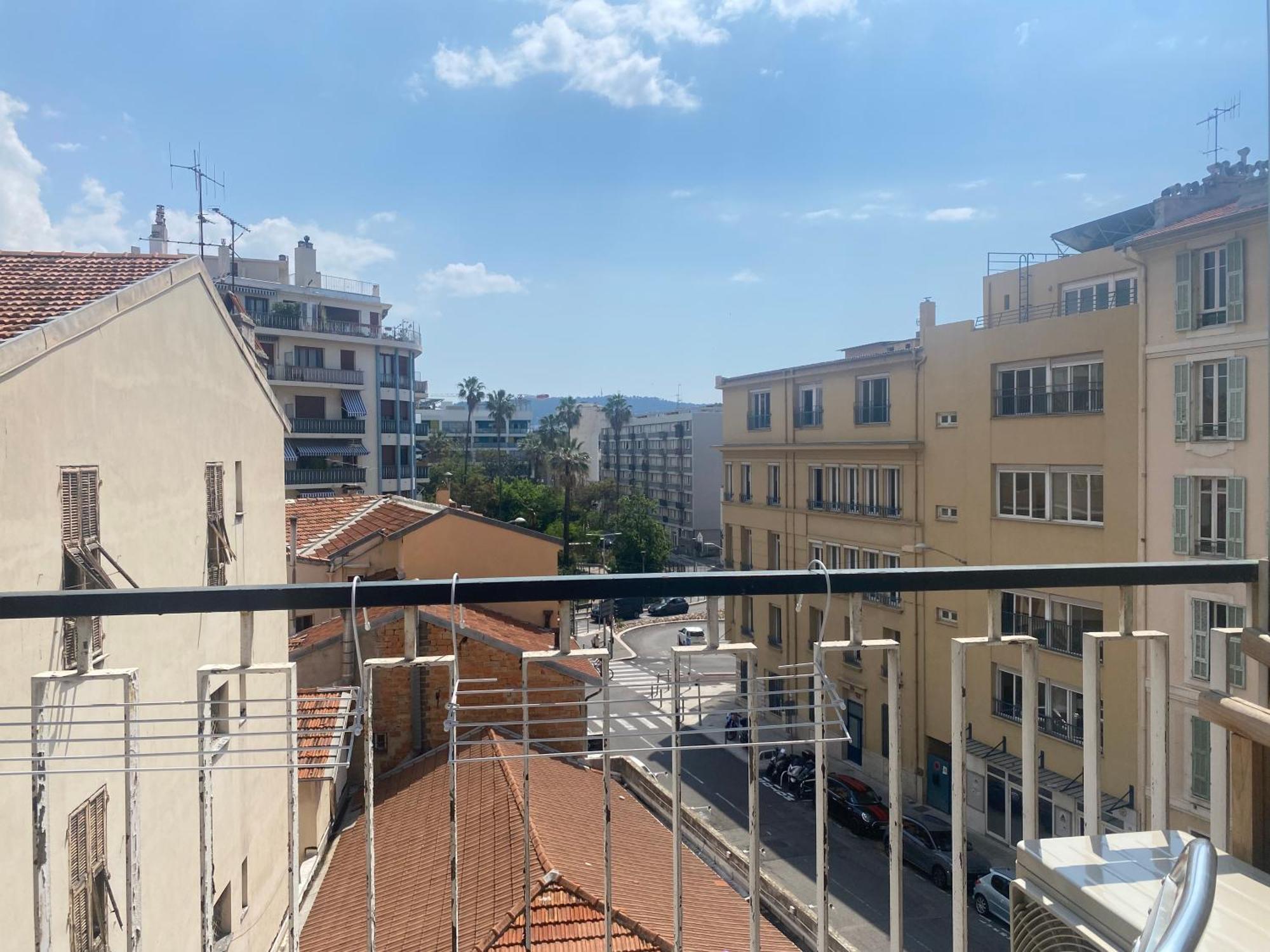 Mirela'S Private Room With Key, Ac, Lift & Balcony In The Center Of Nice On The Cote D'Azur Exterior foto